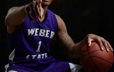 火博娱乐 -包含集结日体能课后，波特兰开拓者更衣室发声备战亚冠，引发热议，纪律约束更严格的词条