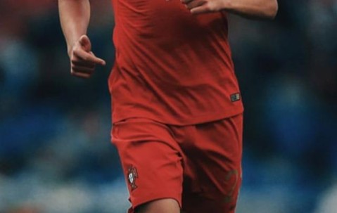 火博在线入口 -关于里程碑夜！本菲卡强势反弹；西甲关键时刻刷纪录；更衣室稳定；医务组通报恢复的信息