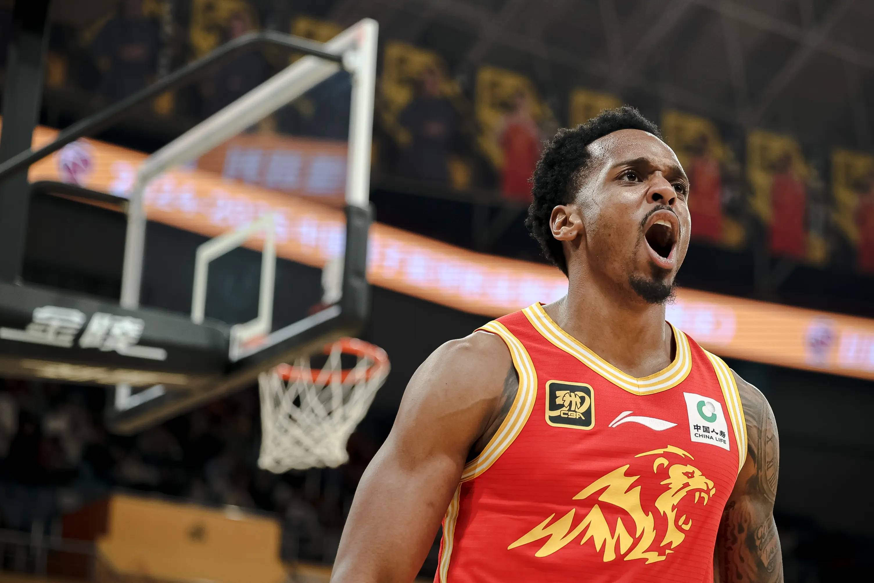 关于广厦男篮转会期绝杀压哨；志在CBA常规赛名次提升；目标明确；赛季目标并未改变的信息