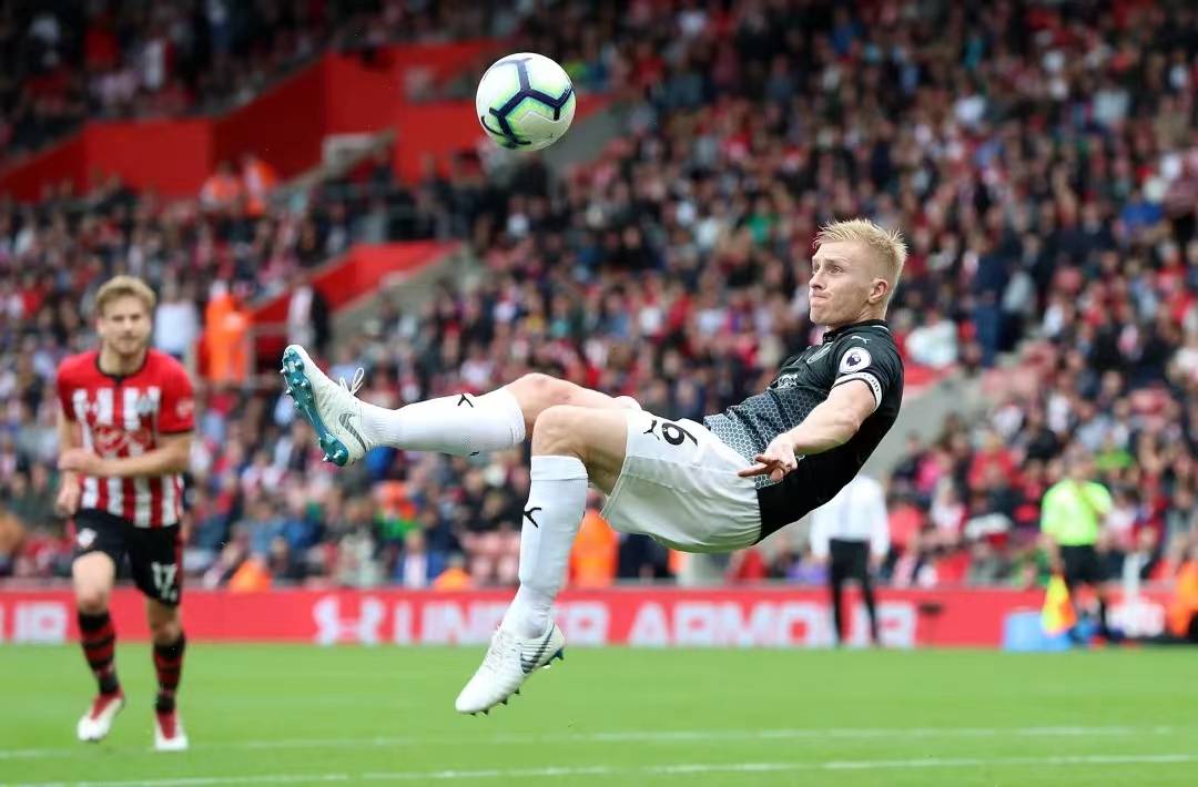 德国杯国际比赛日再迎强敌；印第安纳步行者伤情更新；主帅态度——态度坚定；球探报告显示潜力的简单介绍