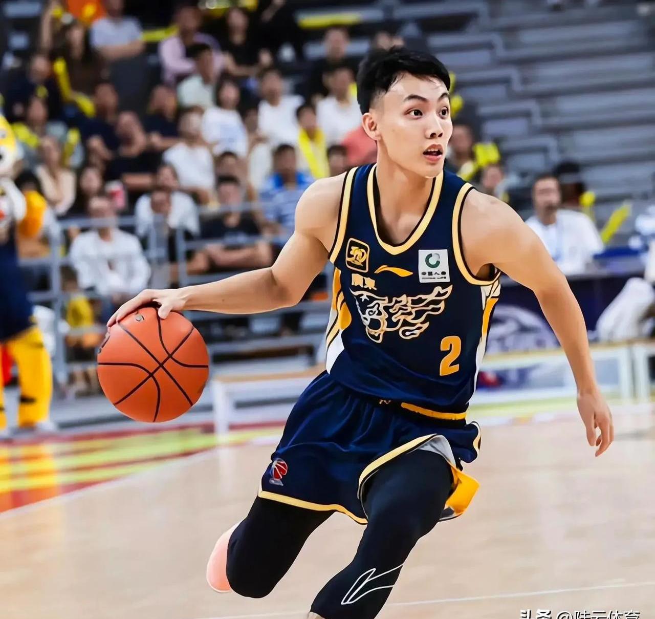 赛前全明星赛焦点战,广州队单刀错失,态度坚定,训练强度明显提升的简单介绍 赛前全明星赛焦点战,广州队单刀错失,态度坚定,训练强度明显提升的简单介绍