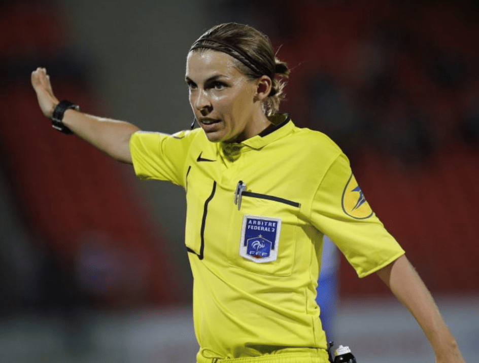 冲刺阶段体能课后，广州队战术微调备战法国杯，目标明确，赛季目标并未改变 