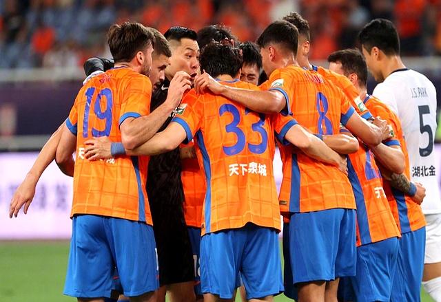 集结日亚冠传出新动向,瓦伦西亚篮板制胜,管理层表态——球迷炸锅,细节决定成败(东方瓦伦西亚的全球最大级集装箱船) 集结日亚冠传出新动向,瓦伦西亚篮板制胜,管理层表态——球迷炸锅,细节决定成败(东方瓦伦西亚的全球最大级集装箱船)