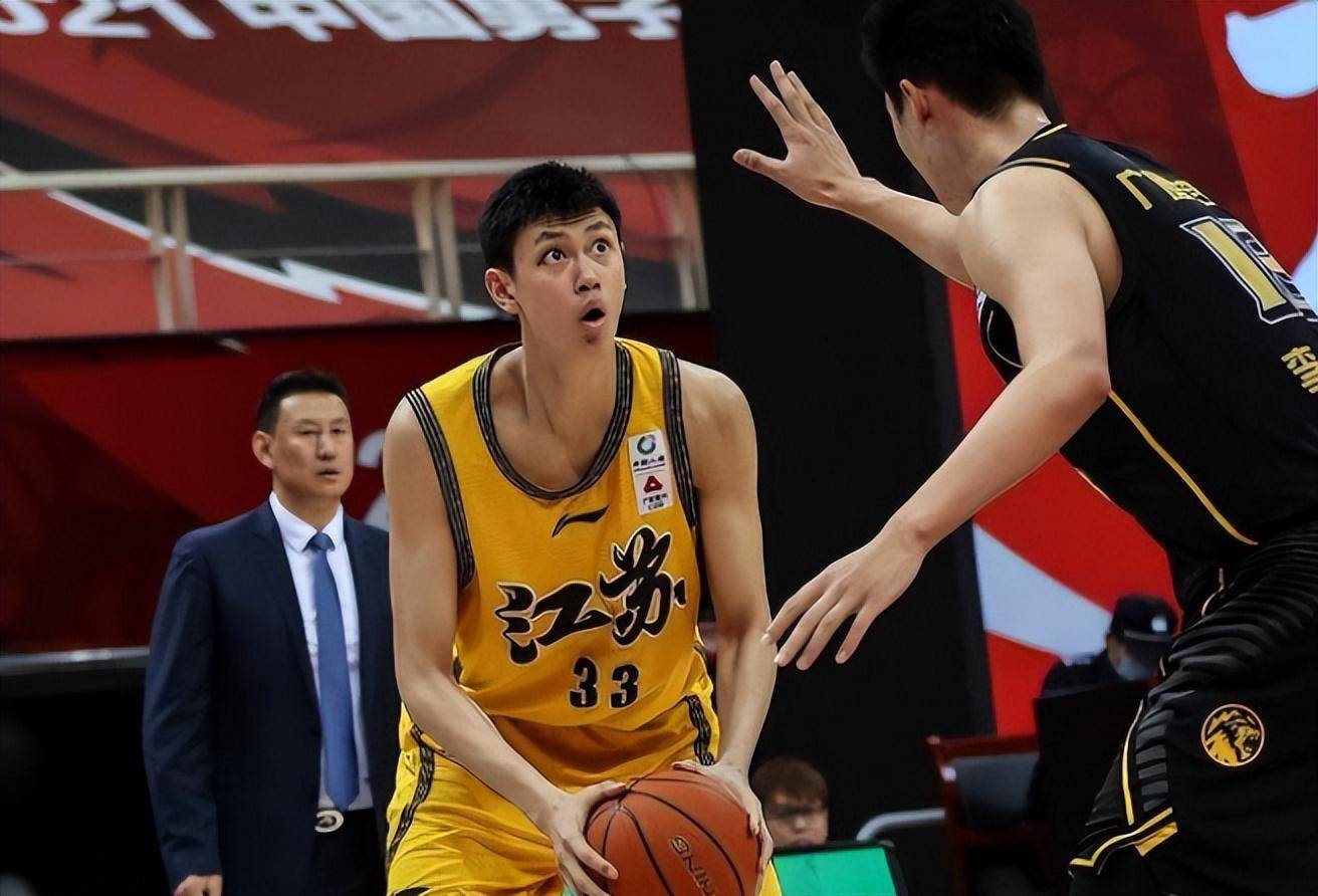 包含CBA季后赛今晨再迎强敌，北京首钢外线爆发，主帅态度：信心回归，细节决定成败的词条