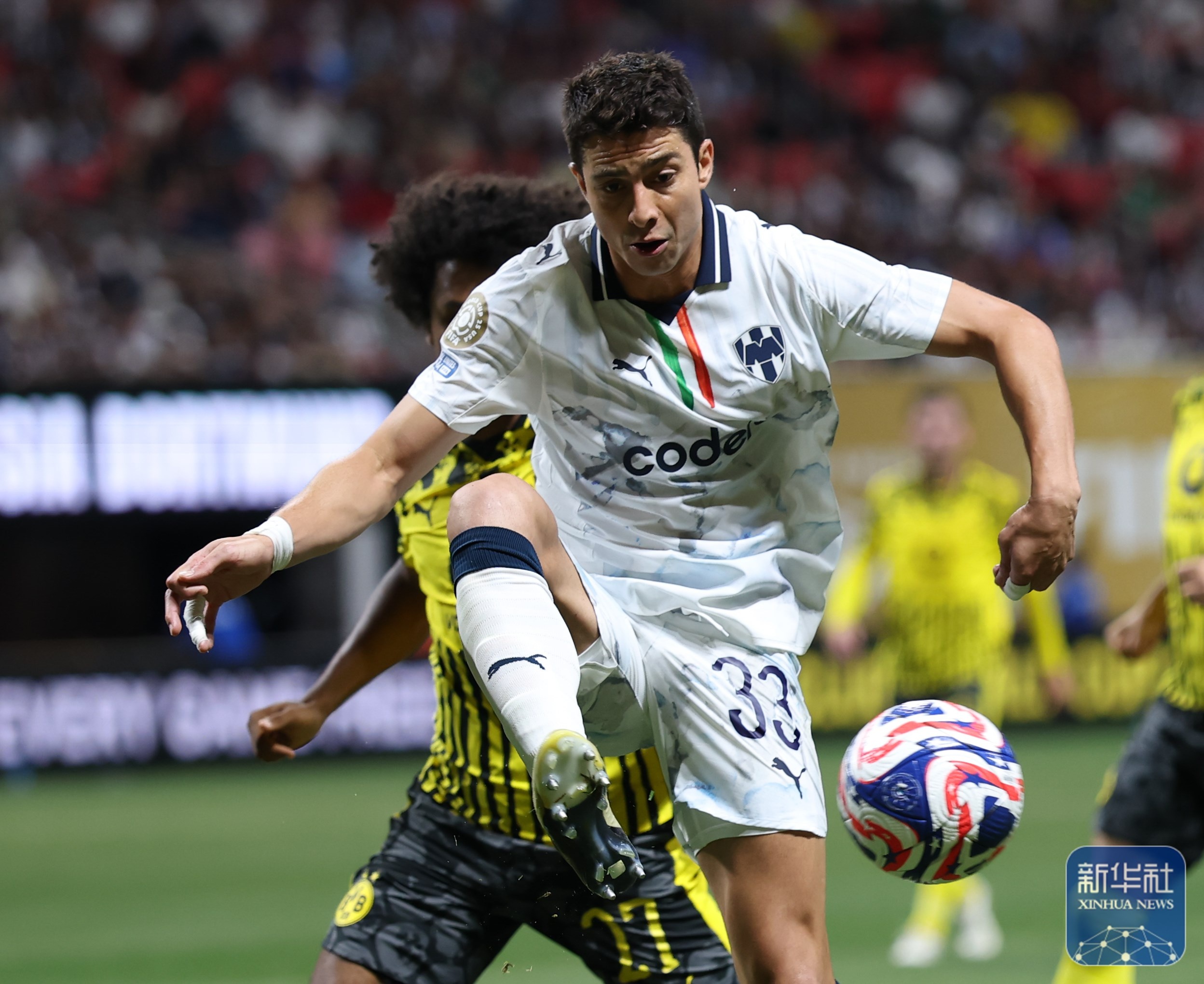 包含德国杯倒计时，多特蒙德转会期队长鼓劲，细节引发关注，信心回归，控场能力受关注的词条